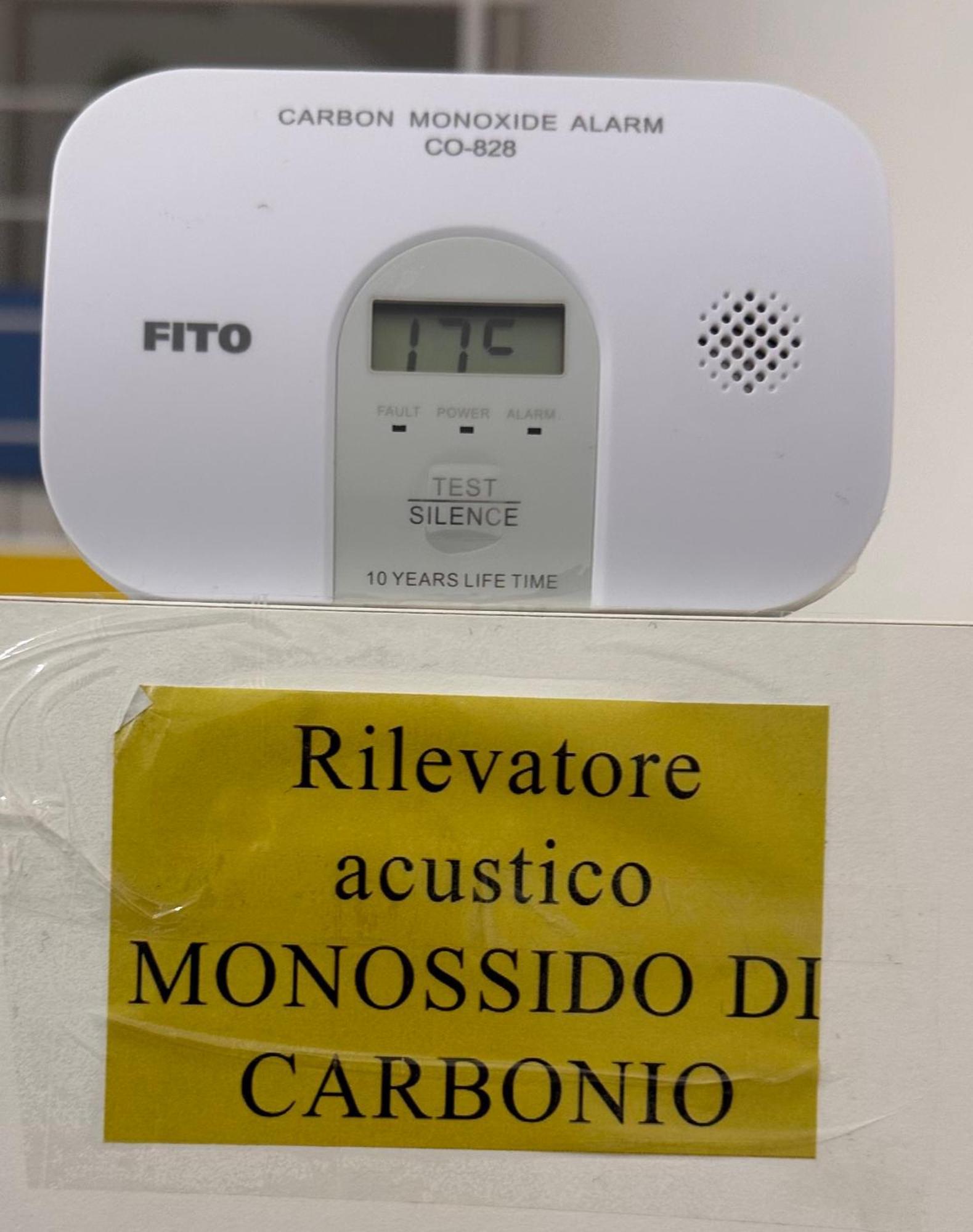 Dimora Spaccanapoli Exteriör bild